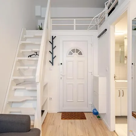 V Apartament Veszprém